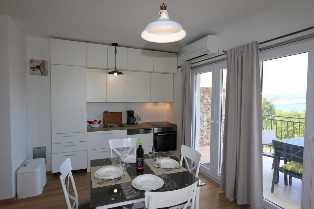 Apartments Roberta Сило Экстерьер фото